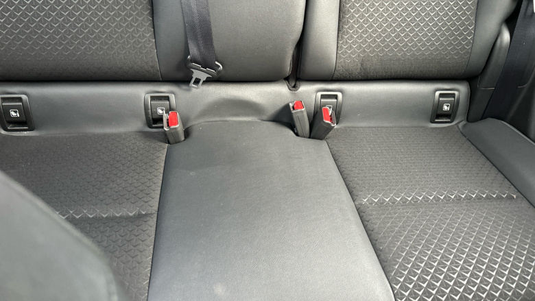 Nissan Juke 1.0 DiG-T 114 N-Connecta 5dr Petrol Hatchback